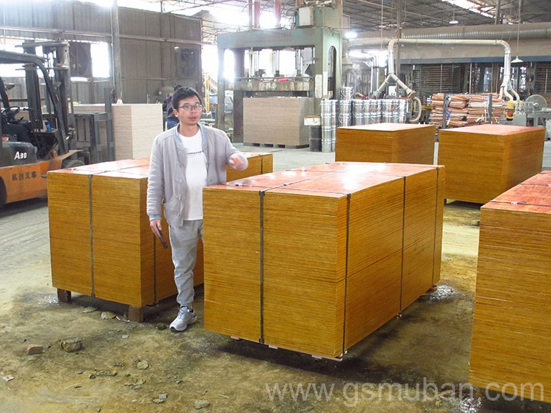 周轉次數超過十次的建筑模板長什么樣？