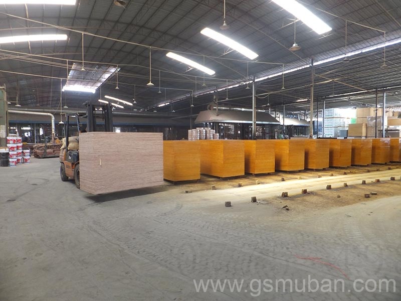 建筑松木模板生產(chǎn)廠家有哪些？