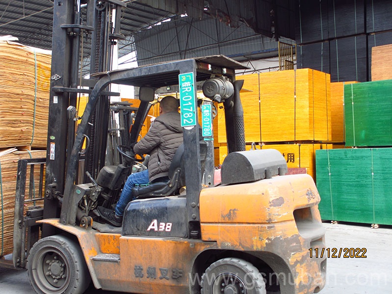 建筑松木模板生產(chǎn)廠家有哪些？