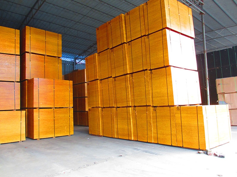 紅板和黑板的區(qū)別？厚度方面大不一樣