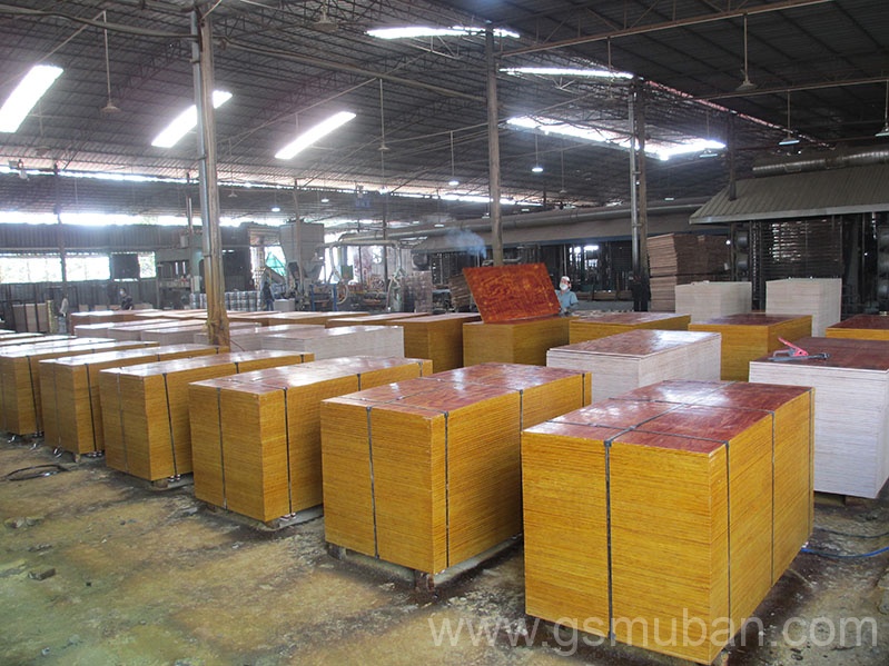 生產建筑模板屬于什么行業(yè)？是建筑行業(yè)嗎？