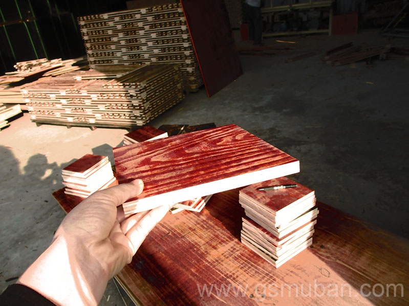 不同的材質(zhì)模板區(qū)別？廣西模板廠家電話